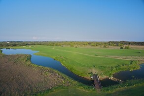 Acaya Golf Resort & SPA