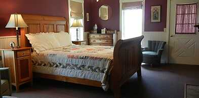 The Feathered Star B&B
