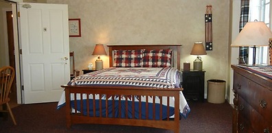 The Feathered Star B&B