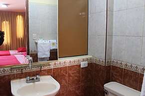 Retamas Hotel