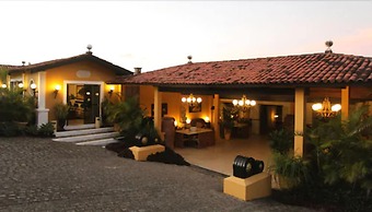 Hotel Highlander