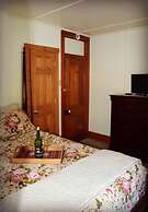 Beagle's Bed & Breakfast