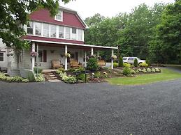 Beagle's Bed & Breakfast