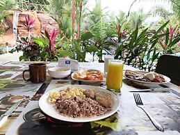 Aunty Arenal Lodge