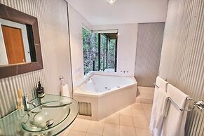 Ecoasis Wellness Sanctuary