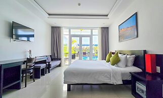 Riverside White House Hotel