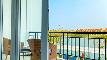 Riverside White House Hotel