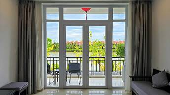 Riverside White House Hotel