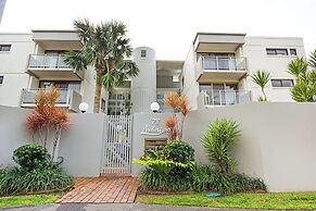 Lahaina Apartments