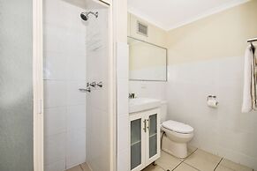 Shandelle Apartments