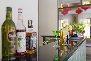 Ally Beach Boutique Hotel Hoian