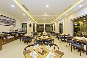 Ally Beach Boutique Hotel Hoian