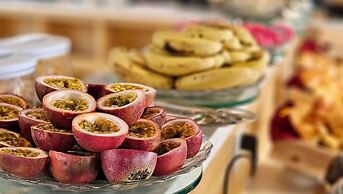 Ally Beach Boutique Hotel Hoian