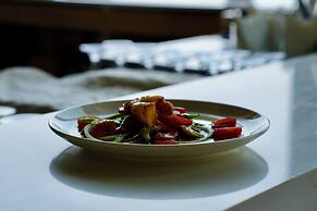 Ally Beach Boutique Hotel Hoian