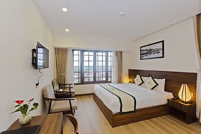 Ally Beach Boutique Hotel Hoian