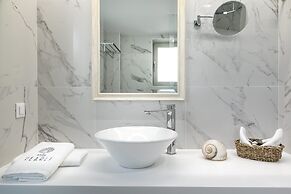 White Pearls Luxury Suites - Adults Only