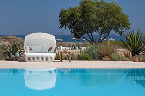 White Pearls Luxury Suites - Adults Only