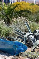 White Pearls Luxury Suites - Adults Only