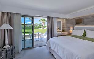 White Pearls Luxury Suites - Adults Only