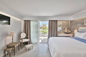 White Pearls Luxury Suites - Adults Only