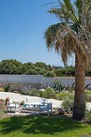 White Pearls Luxury Suites - Adults Only