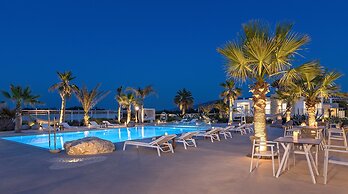 White Pearls Luxury Suites - Adults Only