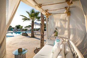 White Pearls Luxury Suites - Adults Only