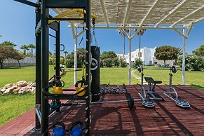 White Pearls Luxury Suites - Adults Only