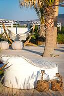 White Pearls Luxury Suites - Adults Only