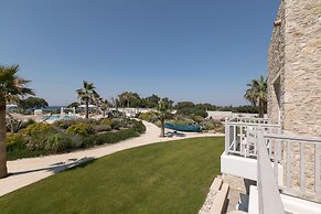 White Pearls Luxury Suites - Adults Only