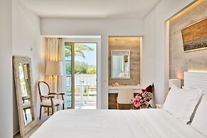 White Pearls Luxury Suites - Adults Only
