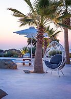 White Pearls Luxury Suites - Adults Only