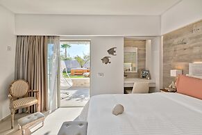 White Pearls Luxury Suites - Adults Only