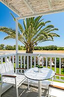 White Pearls Luxury Suites - Adults Only