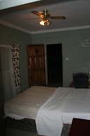 Honeybed Lodge