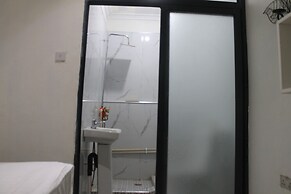Honeybed Lodge