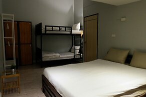 1989 Sukhumvit Bangkok - Hostel