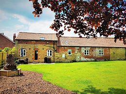 The Old Granary - Holiday Cottage