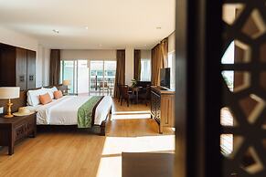 The Heritage Pattaya Beachfront Resort