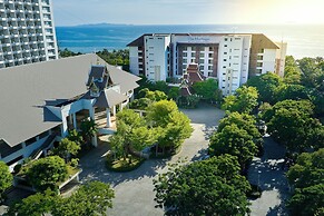 The Heritage Pattaya Beachfront Resort