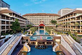 The Heritage Pattaya Beachfront Resort