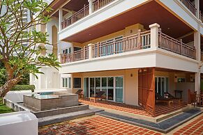 The Heritage Pattaya Beachfront Resort