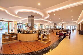 The Heritage Pattaya Beachfront Resort