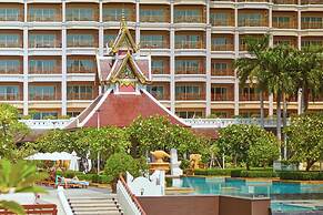 The Heritage Pattaya Beachfront Resort