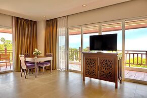The Heritage Pattaya Beachfront Resort