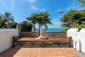 The Heritage Pattaya Beachfront Resort