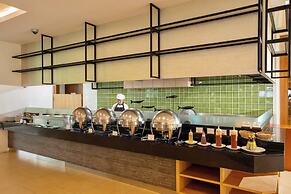 The Heritage Pattaya Beachfront Resort