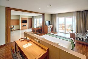 The Heritage Pattaya Beachfront Resort