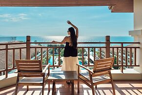 The Heritage Pattaya Beachfront Resort