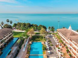 The Heritage Pattaya Beachfront Resort